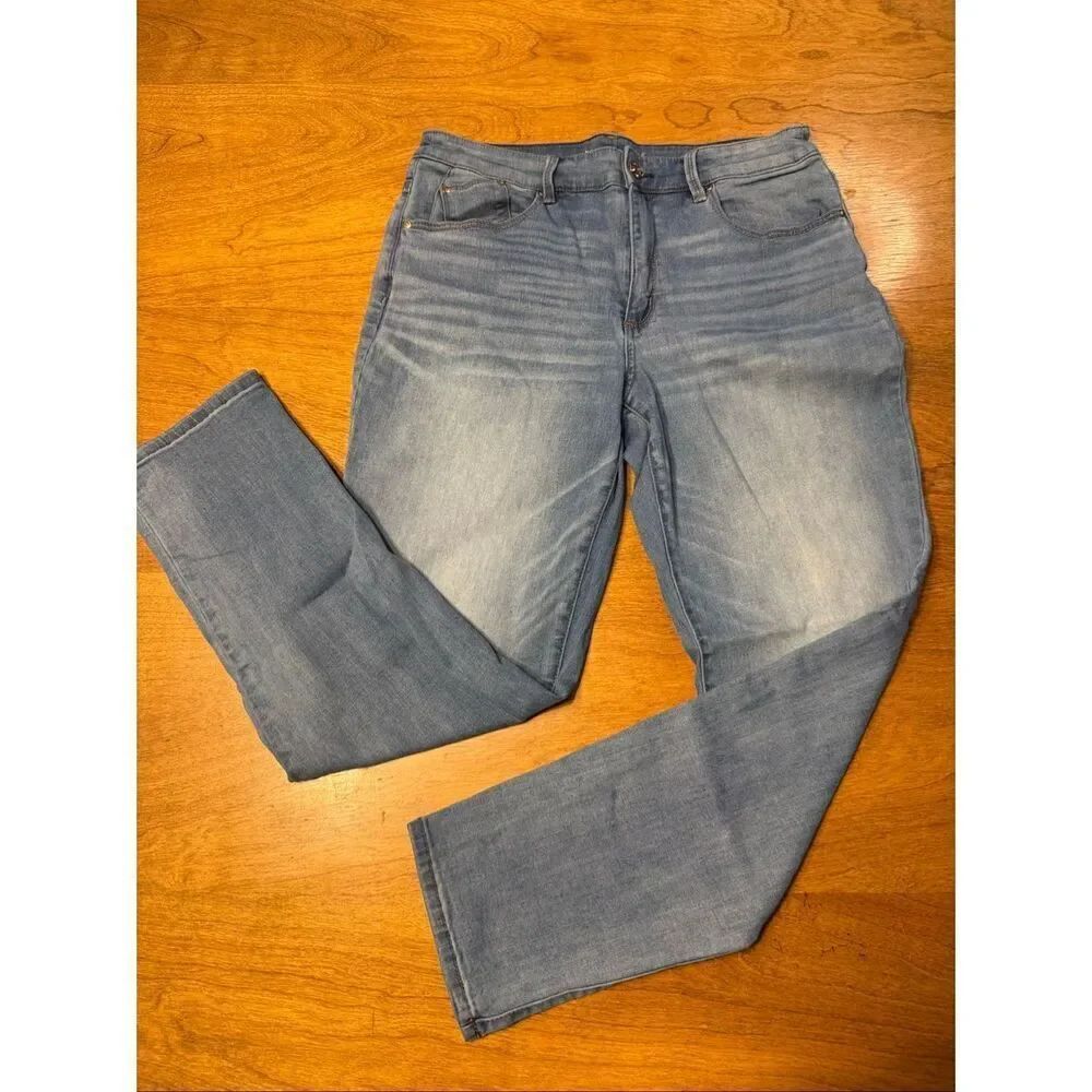 Chico's Women's Zip Fly Mid-rise Boyfriend Ankle Denim Jeans Blue Size 6R